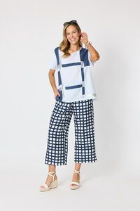 Clarity Geometric Top