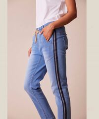 Lania The Label Boyfriend Jean
