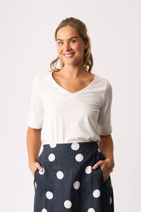 Esplanade V Neck Elbow Sleeve Top