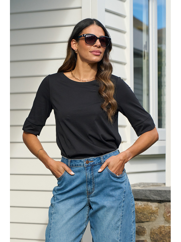 Esplanade Wide Neck Elbow Sleeve Tee