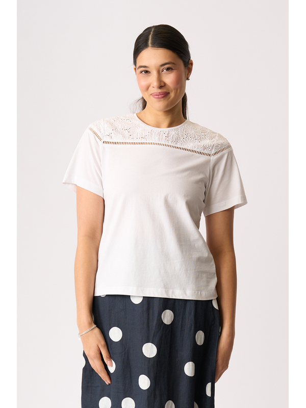 Memo Broderie Detail Tshirt