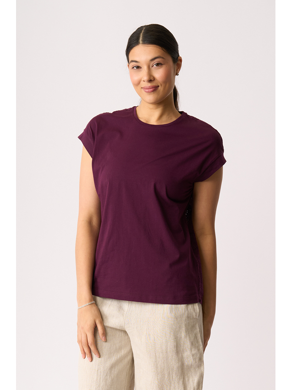 Memo Party On The Back Tshirt