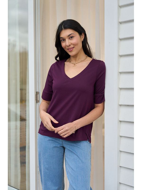 Esplanade V Neck Elbow Sleeve Top