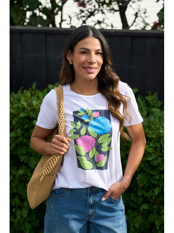 Preen Swing Fit Hydrangea Window Tee