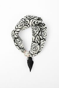 Stella + Gemma Black and White Rosette Scarf
