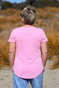 Esplanade V Neck Tee