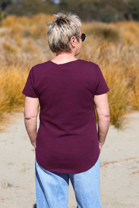 Esplanade V Neck Tee