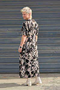 Foil Encore Chic Dress