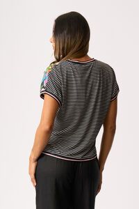 Memo Knit Back Round Neck Top