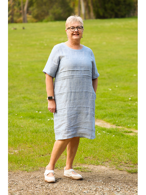 Foil Crowd Favourite Dress
