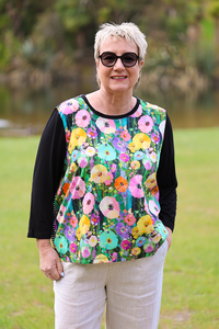 Memo Relaxed Fit Contrast Front Top