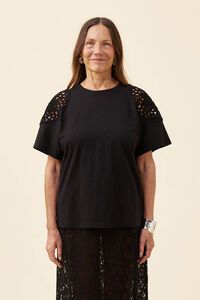 Isle of Mine Eva Crochet Tshirt