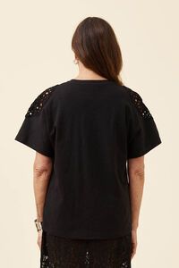 Isle of Mine Eva Crochet Tshirt