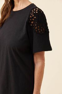 Isle of Mine Eva Crochet Tshirt