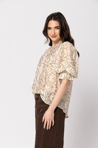 Seeking Lola Glowing Spring Magnificent Top