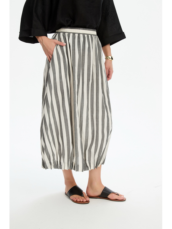 Tirelli Pintuck Hem Stripe Skirt