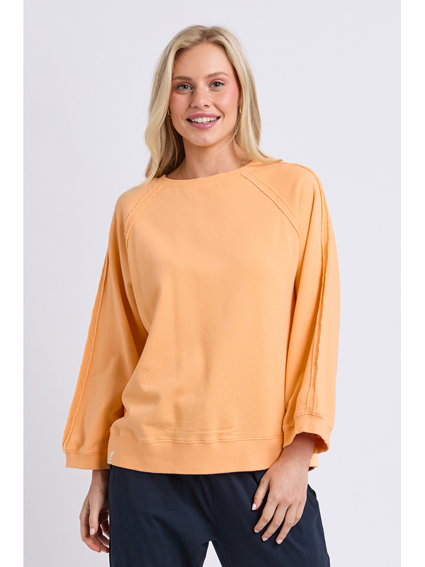 Elm Nessa Sweat