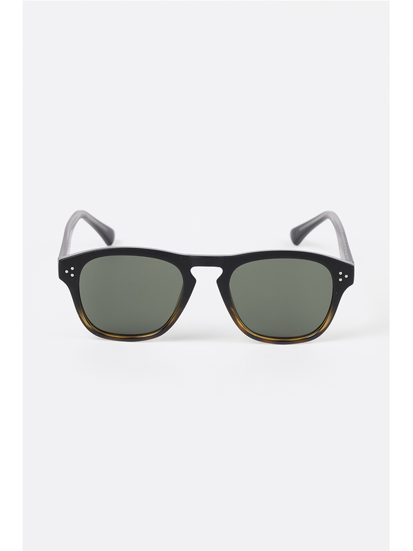 Stella + Gemma Jett Sunglasses