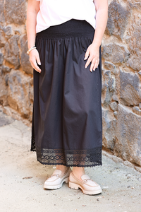 Alice + Lily Lace Trim Skirt